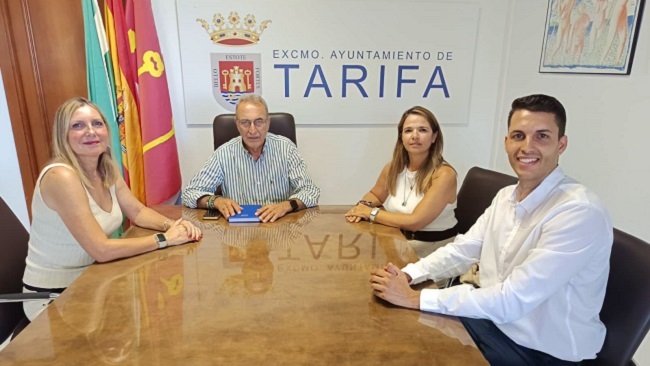 Ayuntamiento, Mancomunidad de Municipios, a través de la empresa ARCGISA y Ecovidrio reactivan el servicio estacional de recogida selectiva de envases de vidrio, puerta a puerta.