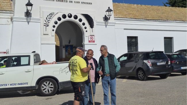 Ayuntamiento y Parroquia se coordinan para ofrecer misa el día 2 de noviembre en el camposanto.