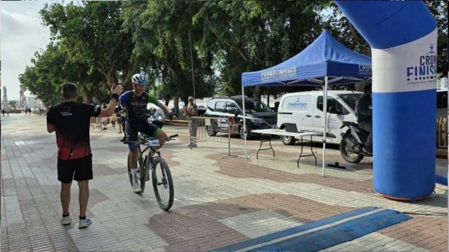 El mejor de los ambientes deportivos en la tercera edición de la carrera MTB Entre dos Mares.
